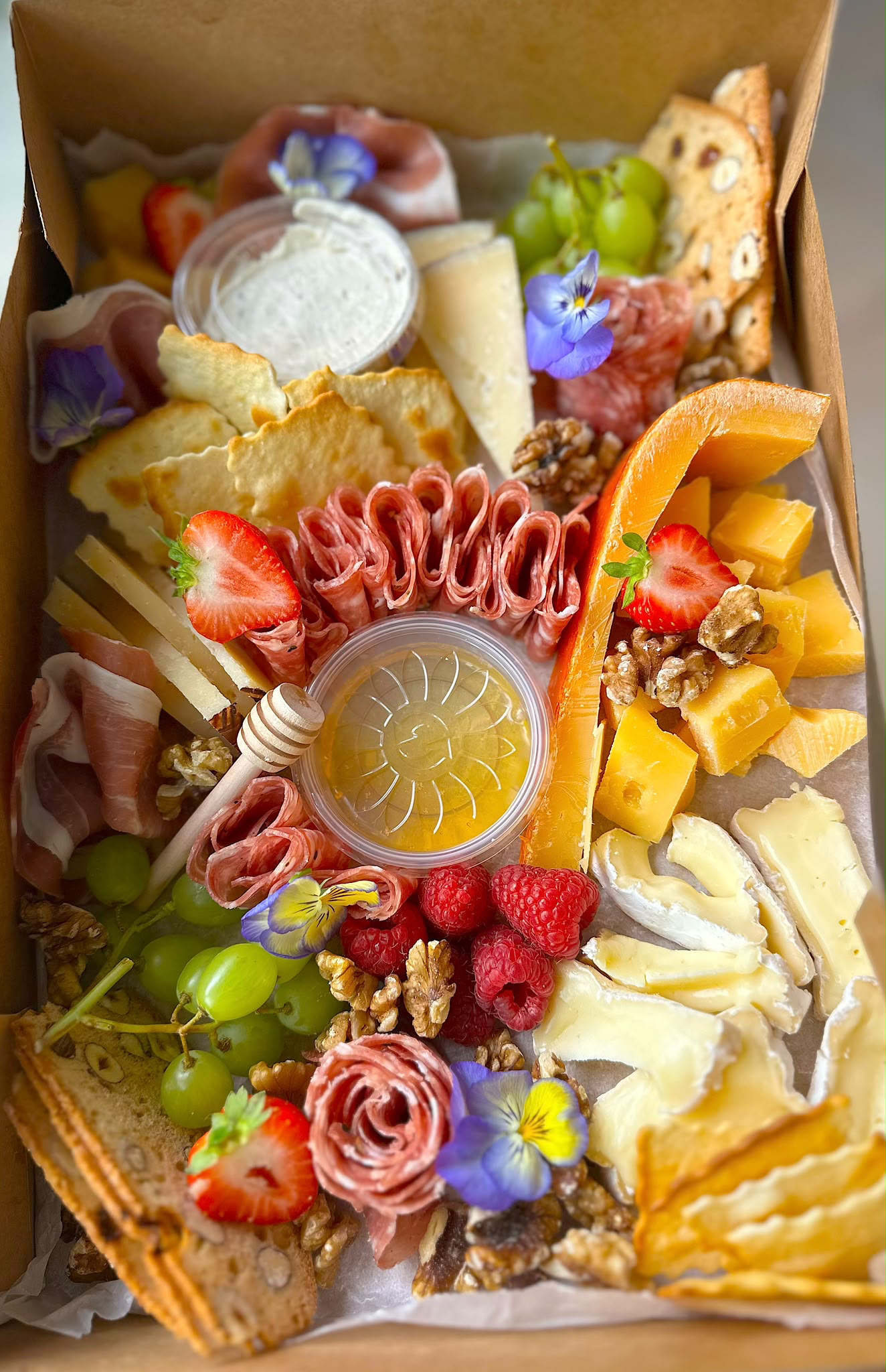 Open borrelbox van Aan Tafel Bij San