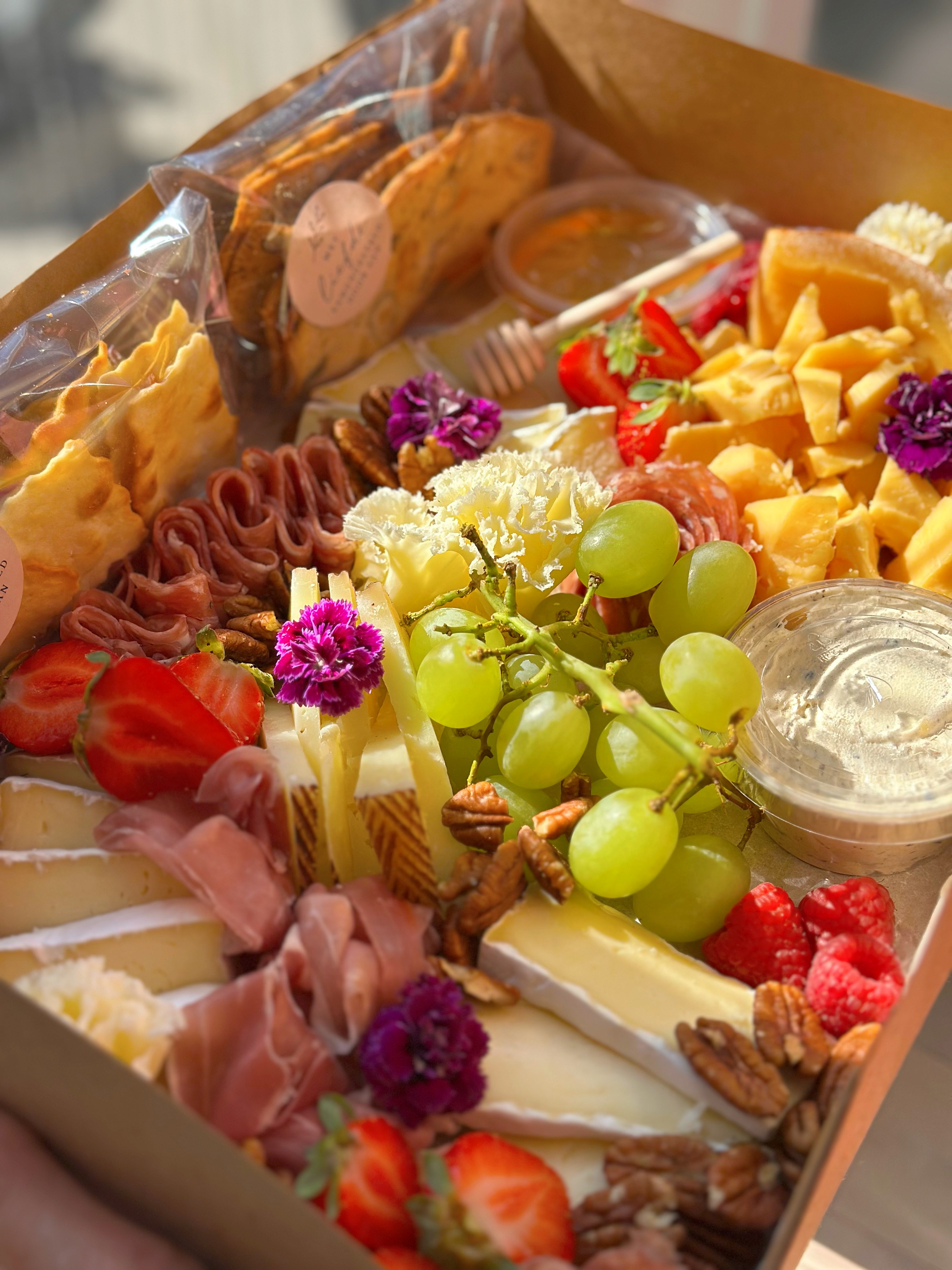 Open borrelbox van Aan Tafel Bij San